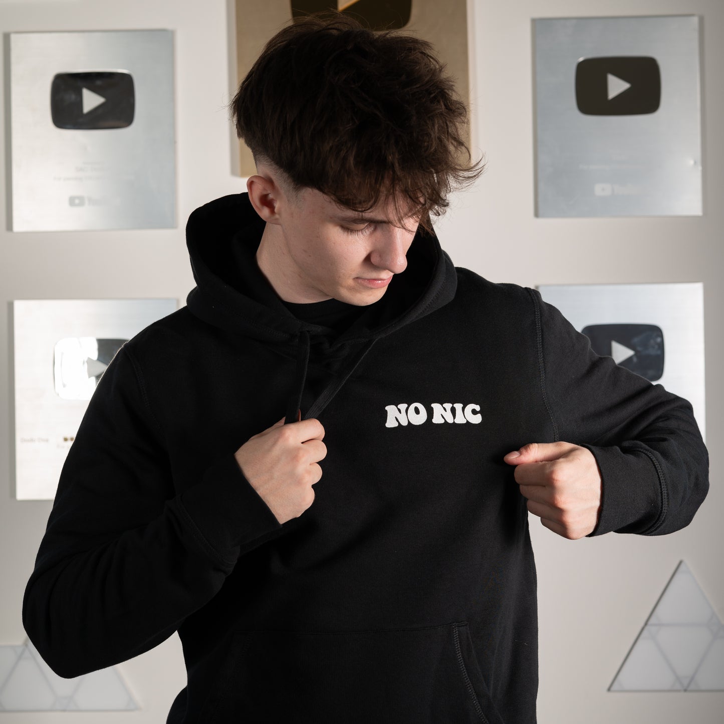 No Nic Mikina Černá